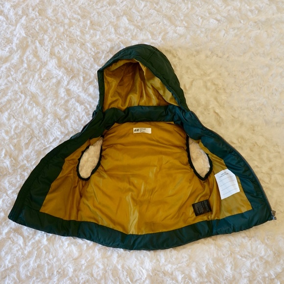 H&M Kids Green removable Hooded Puffed Vest 3/4T - Picture 3 of 11